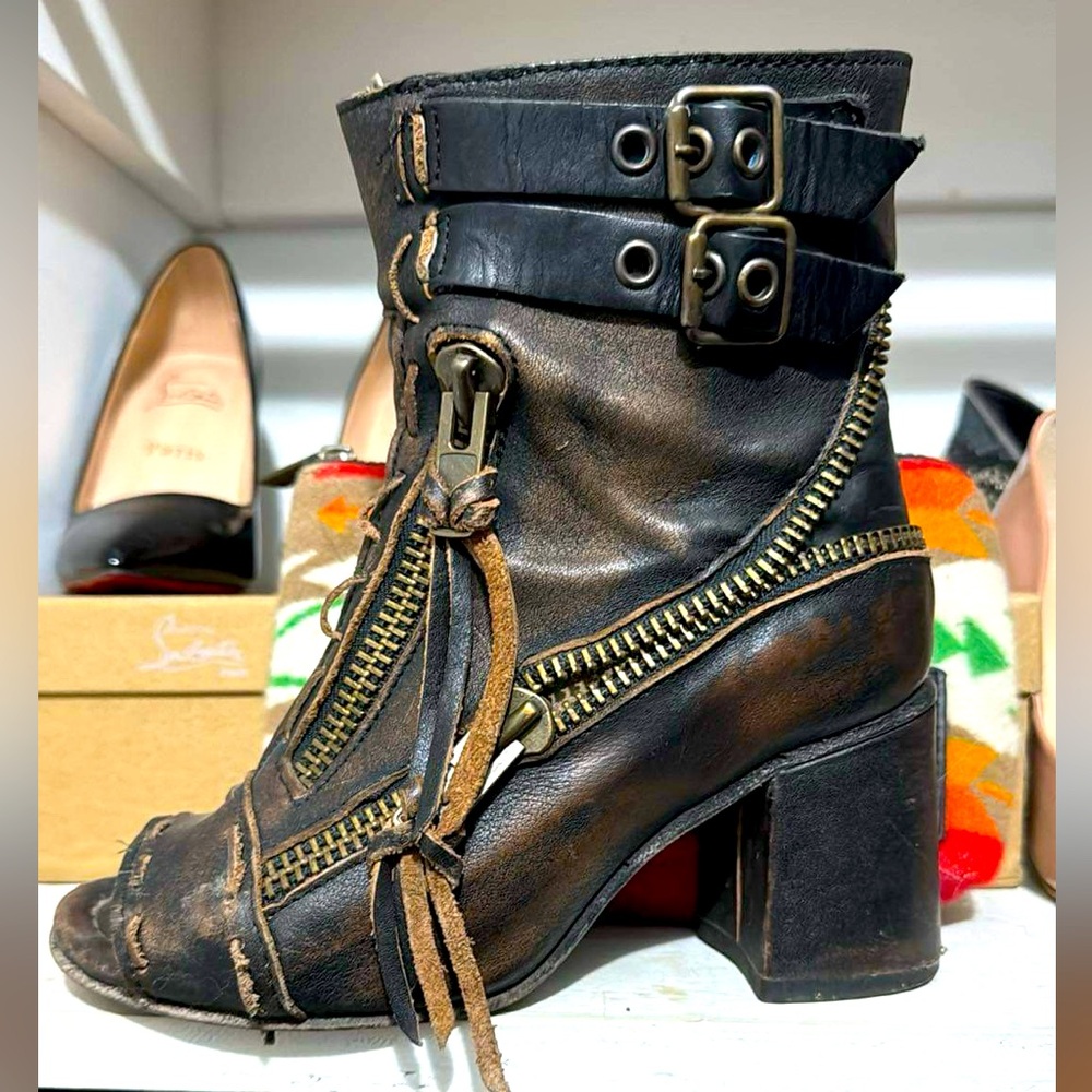 FREEBIRD by Steven “Zombi” sz 6